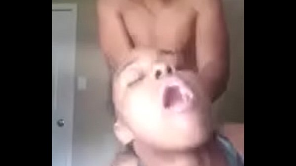 Seneporno : Ifeoma montre ses seins dans une vidéo de fuite