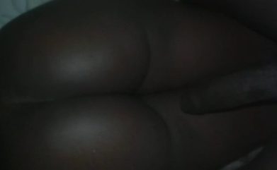 Babe ivre et endormie prête à être baisée