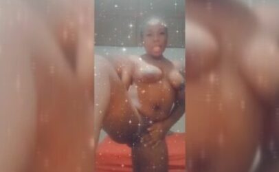 Pronographie : Vidéo nue de Chinemerem d'Owerri