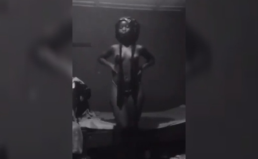 Video Nue De Naija Girl Dera